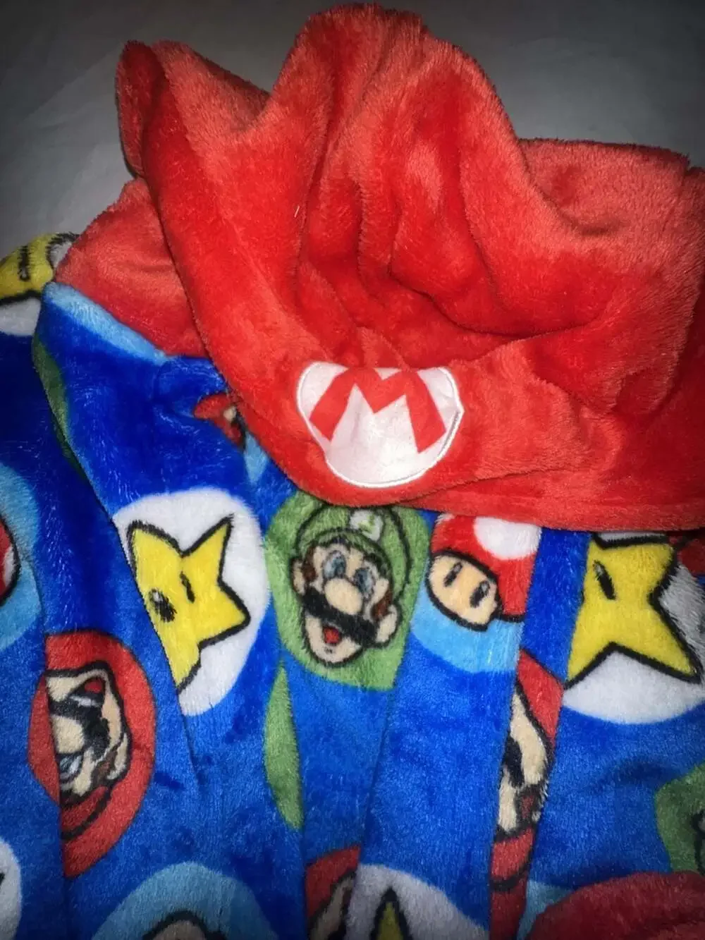 Nintendo Super Mario Bros. Boys Fleece Hooded Bathrobe, Size M (8)